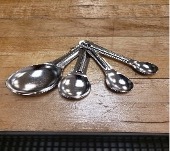 Photo of measuring spoons spread out