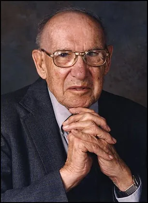 Portrait of Peter Drunker